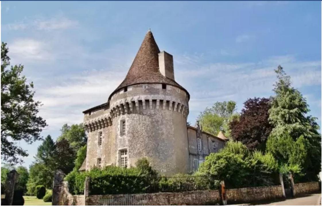 Chez Sarah - L'Escapade Bed & Breakfast Javerlhac-et-la-Chapelle-Saint-Robert Exterior foto